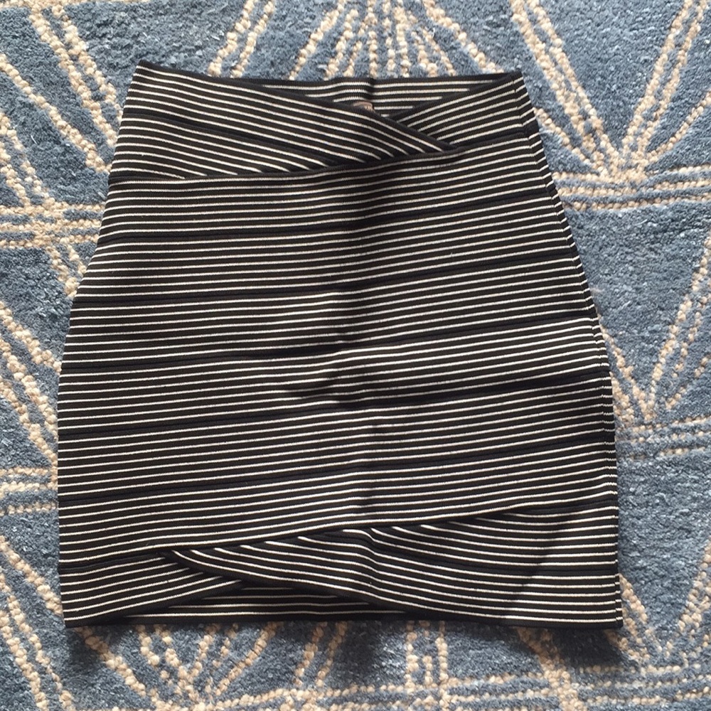 Black and White Stripe Bandage BCBG MaxAzria Skirt